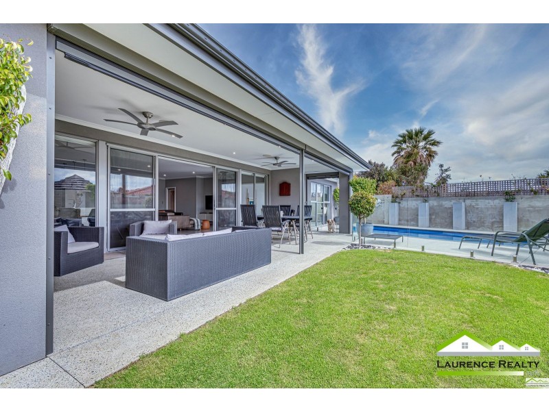 5 Irvine Cove, Mindarie WA 6030