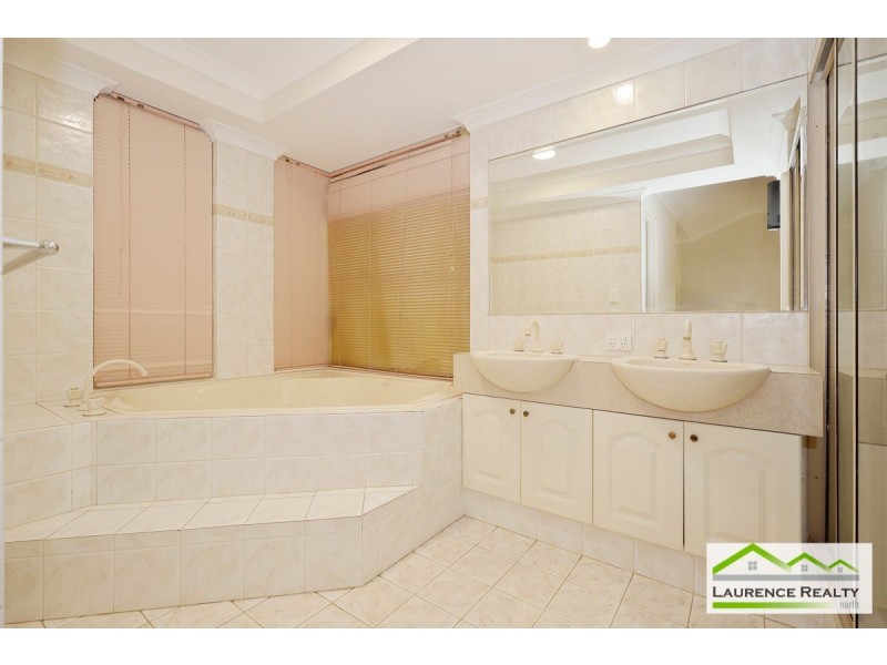 5 Ava Court, Quinns Rocks WA 6030