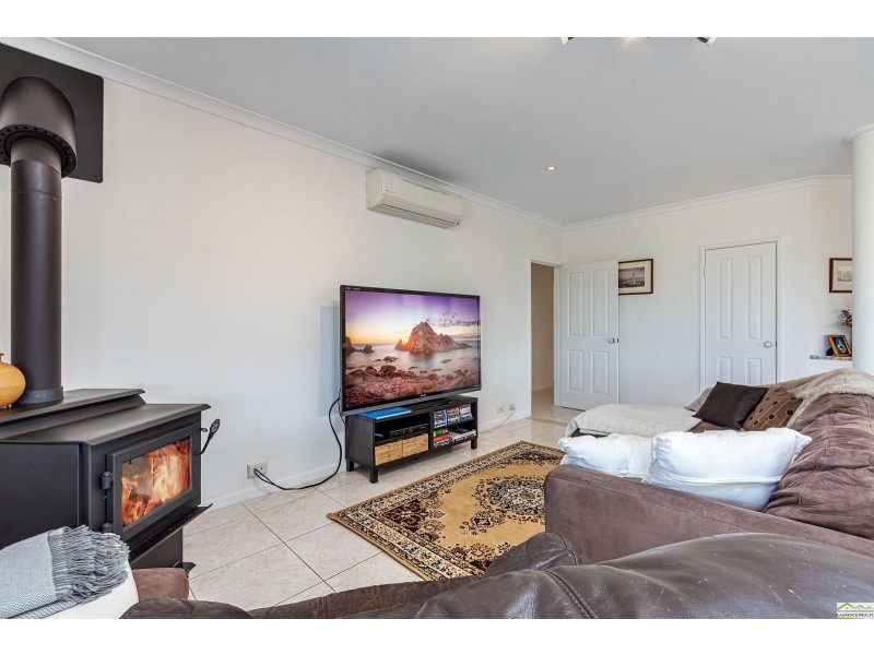 19 Kinsale Drive, Mindarie WA 6030