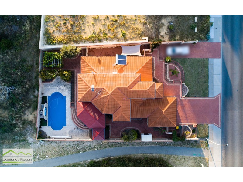 19 Kinsale Drive, Mindarie WA 6030