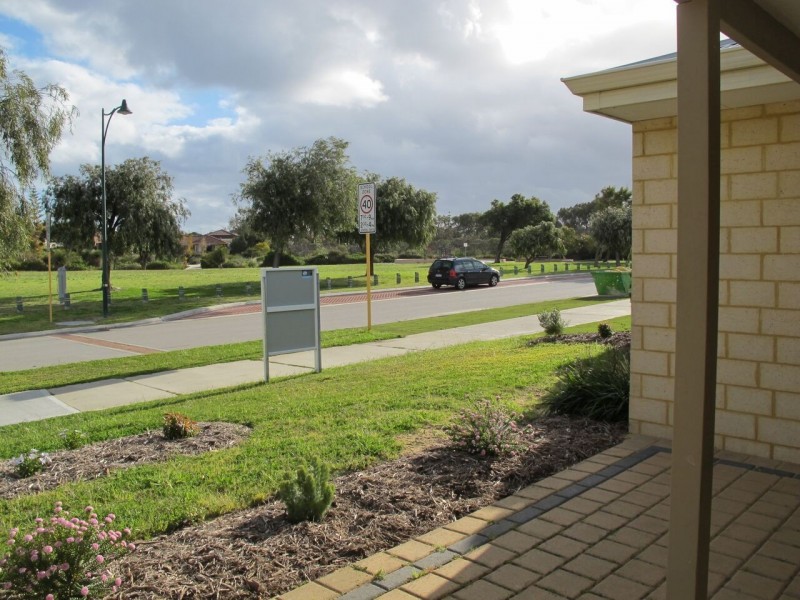 21 James Cook Avenue, Quinns Rocks WA 6030