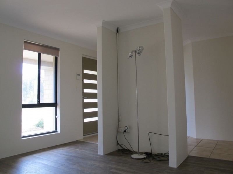 21 James Cook Avenue, Quinns Rocks WA 6030