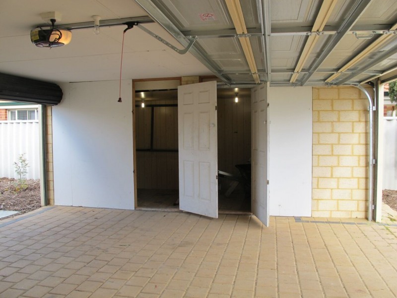 21 James Cook Avenue, Quinns Rocks WA 6030