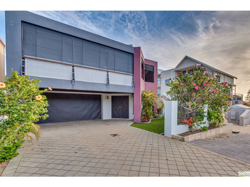 17A Rosslare Promenade, Mindarie WA 6030