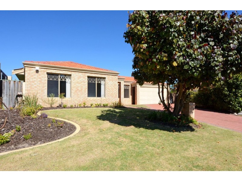 35 Kin Bay Entrance, Mindarie WA 6030