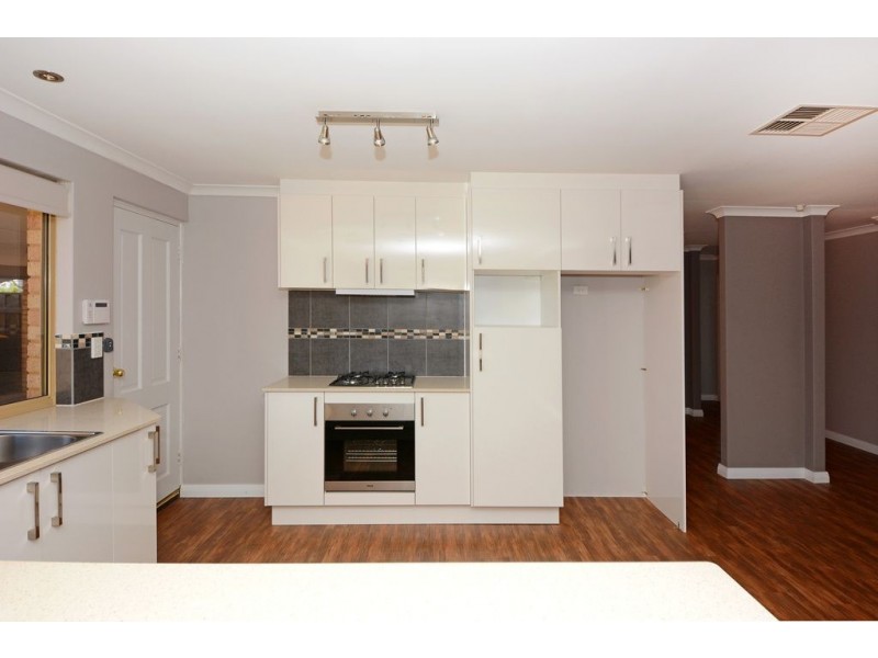 35 Kin Bay Entrance, Mindarie WA 6030