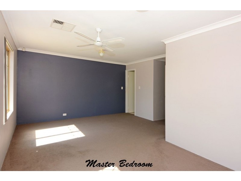 35 Kin Bay Entrance, Mindarie WA 6030