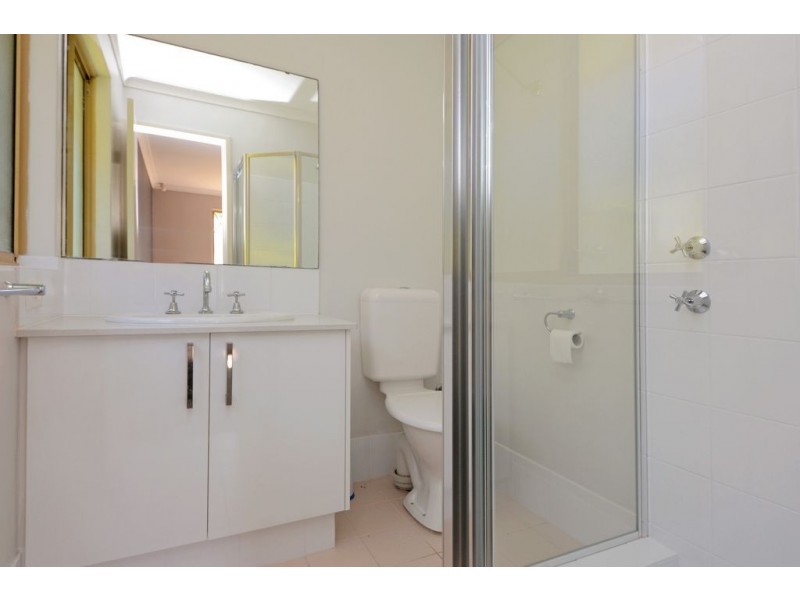 35 Kin Bay Entrance, Mindarie WA 6030