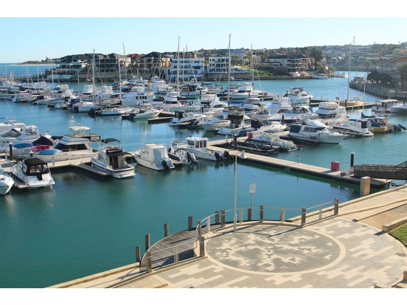 35 Kin Bay Entrance, Mindarie WA 6030