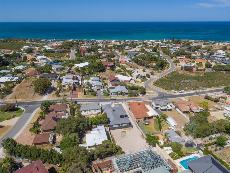 59 Mindarie Drive, Quinns Rocks WA 6030