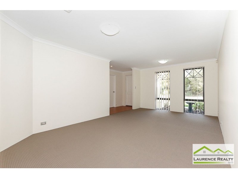 10 Lady Lindsay Cove, Yanchep WA 6035