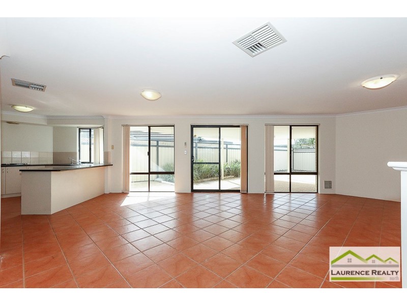 10 Lady Lindsay Cove, Yanchep WA 6035