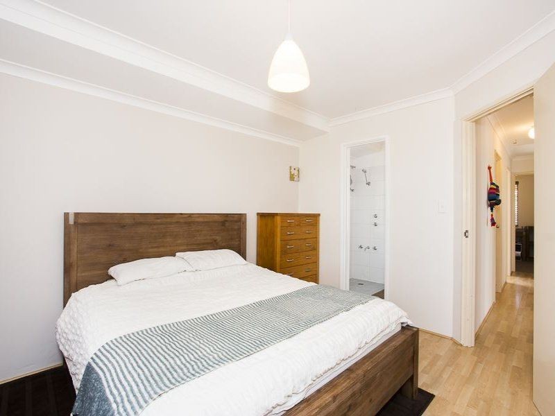 38 Christian Circle, Quinns Rocks WA 6030