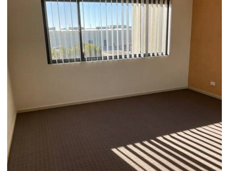 1C Bouvard Walk, Clarkson WA 6030