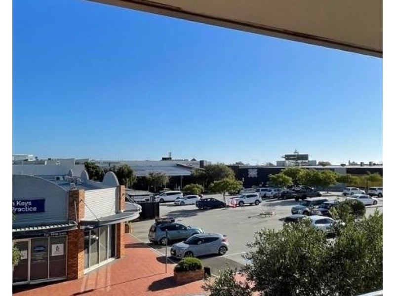 1C Bouvard Walk, Clarkson WA 6030