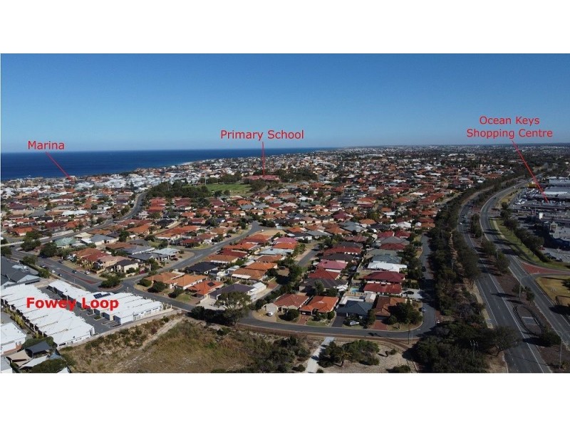 15/2 Fowey Loop, Mindarie WA 6030
