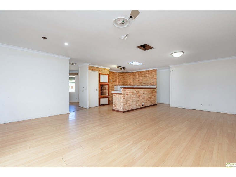 31 Renshaw Boulevard, Clarkson WA 6030