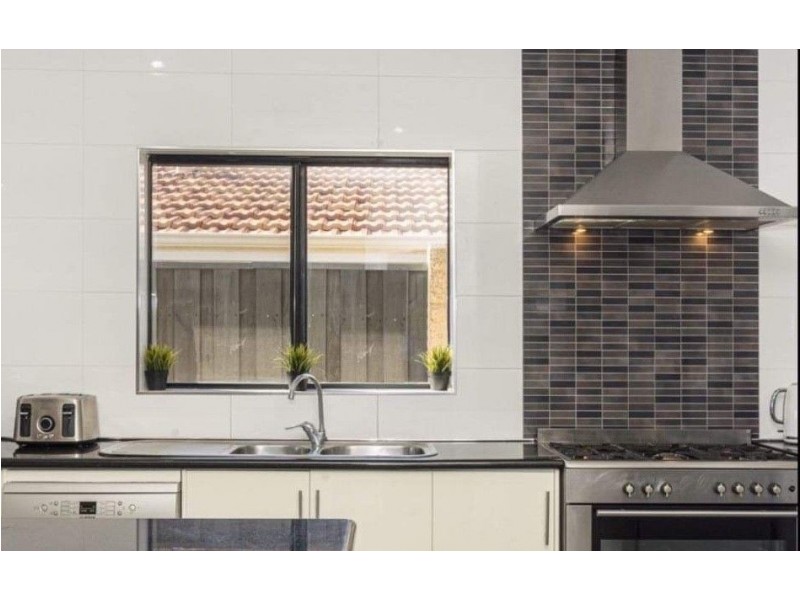 6 Bayfield Crescent, Mindarie WA 6030