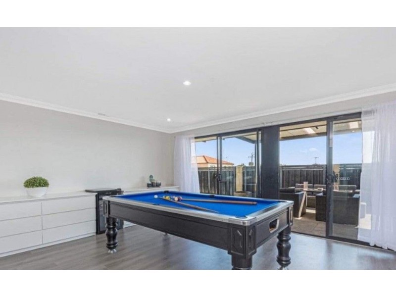 6 Bayfield Crescent, Mindarie WA 6030