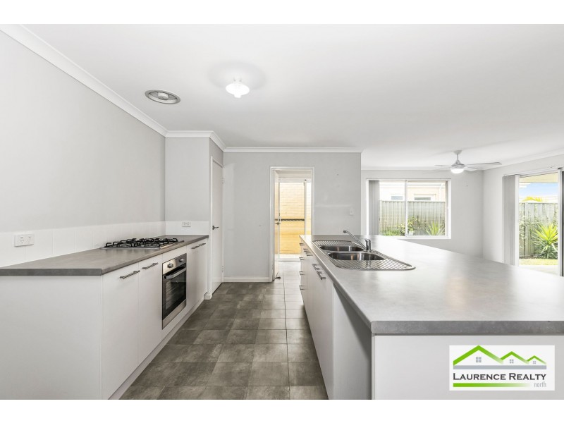 12 Debelle Way, Clarkson WA 6030