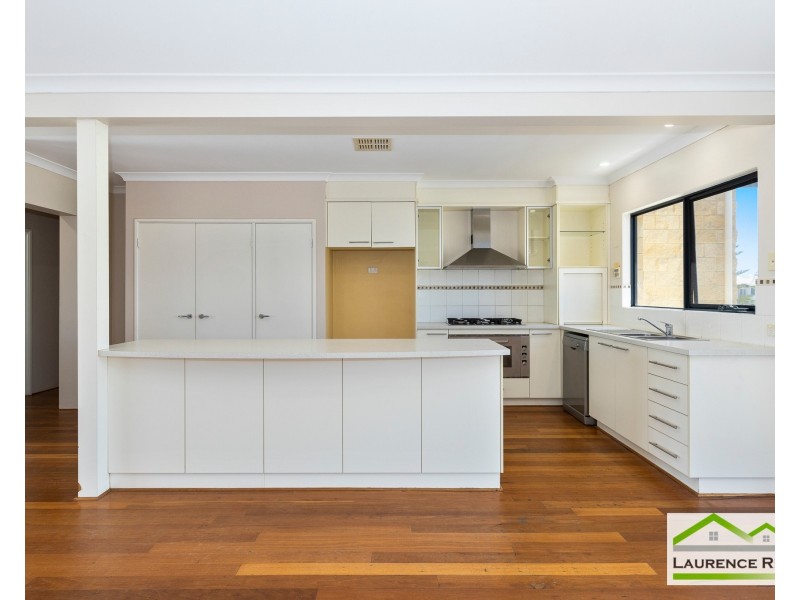 3 Alexandria View, Mindarie WA 6030