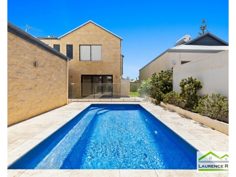 3 Alexandria View, Mindarie WA 6030