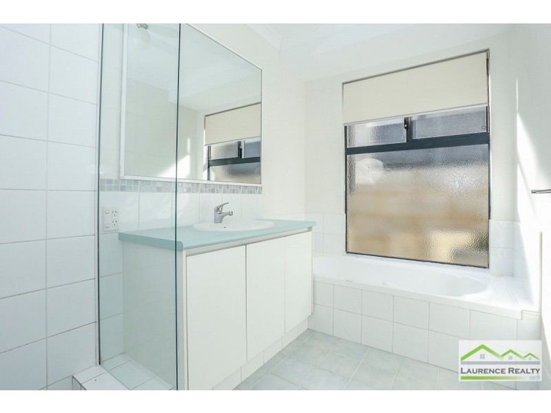 52 Quinns Road, Mindarie WA 6030