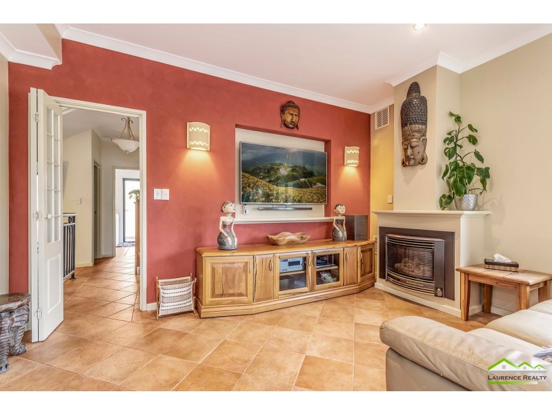 5c St Malo Court, Mindarie WA 6030