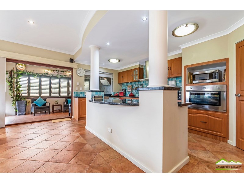 5c St Malo Court, Mindarie WA 6030
