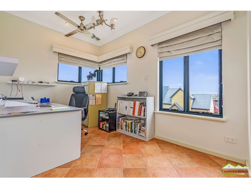 5c St Malo Court, Mindarie WA 6030