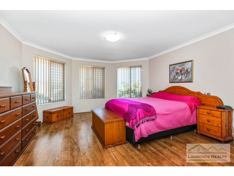 6 Peel Way, Mindarie WA 6030