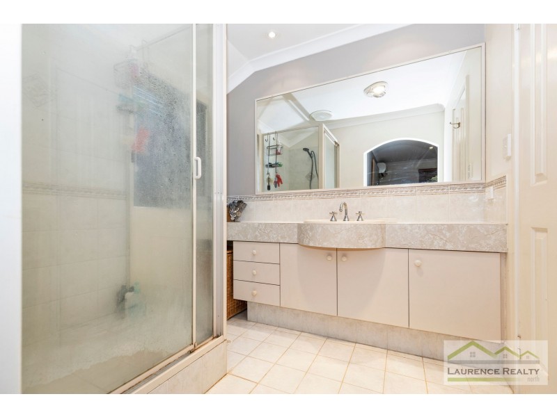 52 Roxburgh Circle, Kinross WA 6028