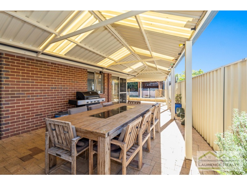 52 Roxburgh Circle, Kinross WA 6028