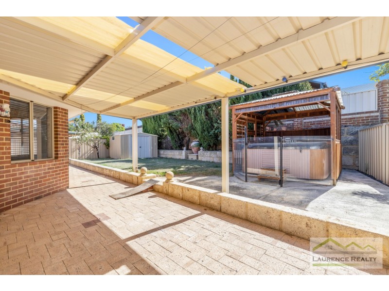 52 Roxburgh Circle, Kinross WA 6028