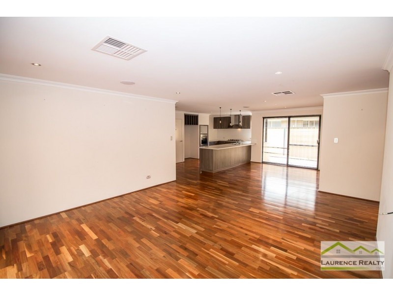 37 Blackwood Meander, Yanchep WA 6035