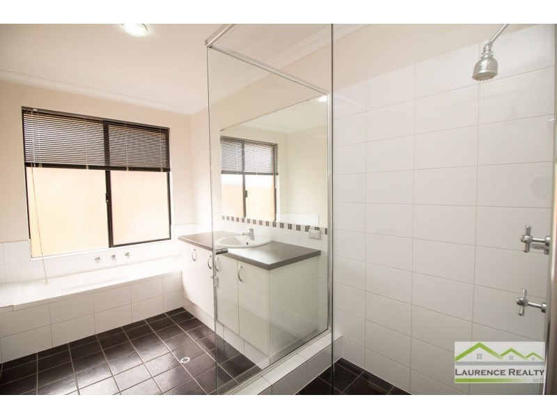 37 Blackwood Meander, Yanchep WA 6035