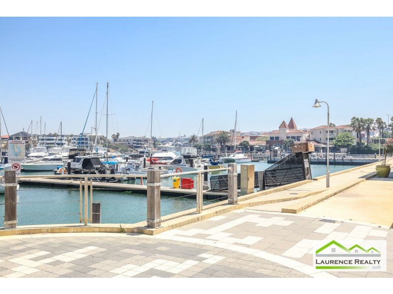 206/1 Bristol Lane, Mindarie WA 6030