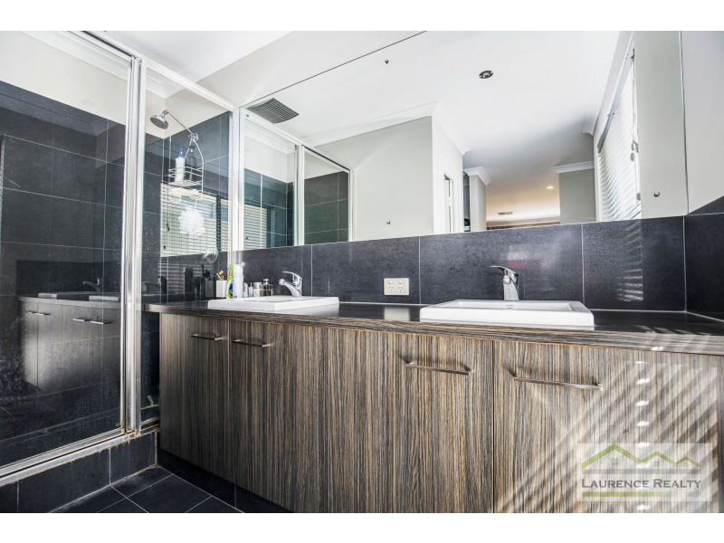 32 Nomad Drive, Clarkson WA 6030