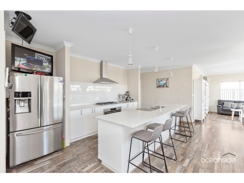 2 Koma Lane, Jindalee WA 6036