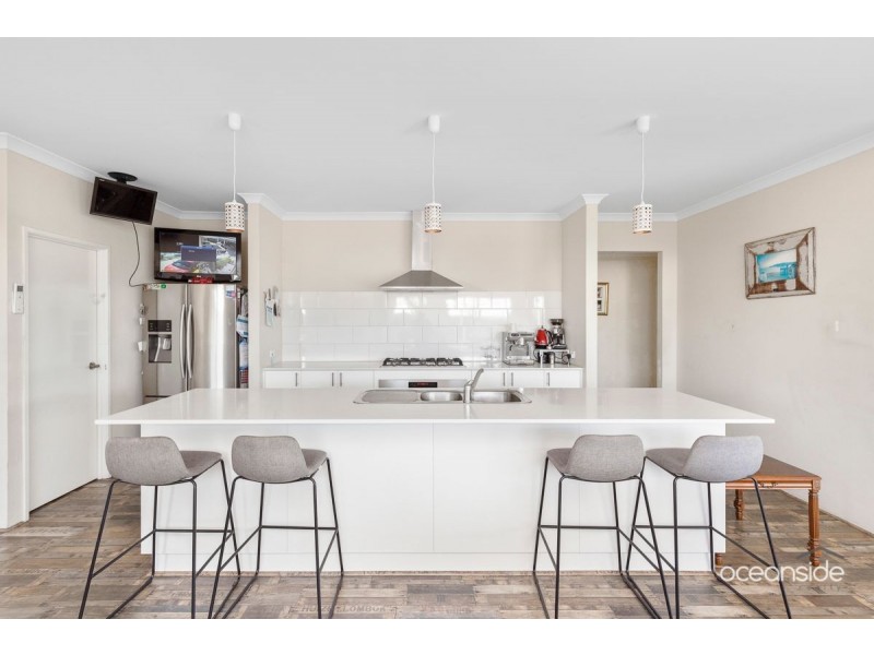 2 Koma Lane, Jindalee WA 6036