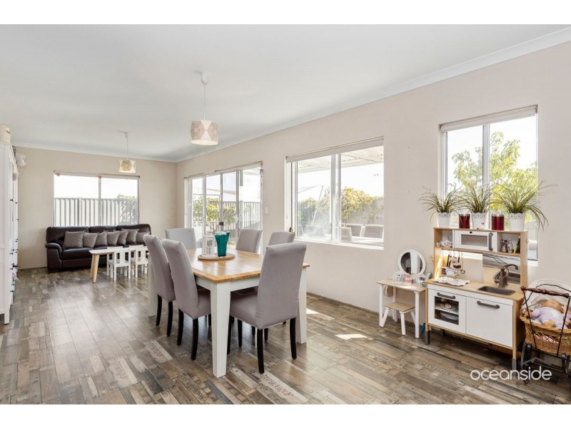 2 Koma Lane, Jindalee WA 6036