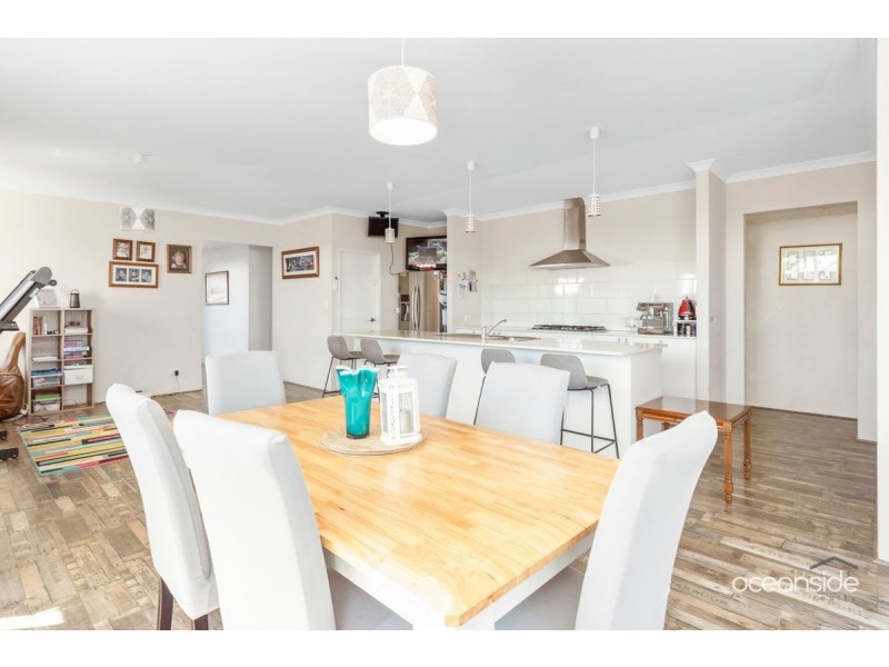 2 Koma Lane, Jindalee WA 6036