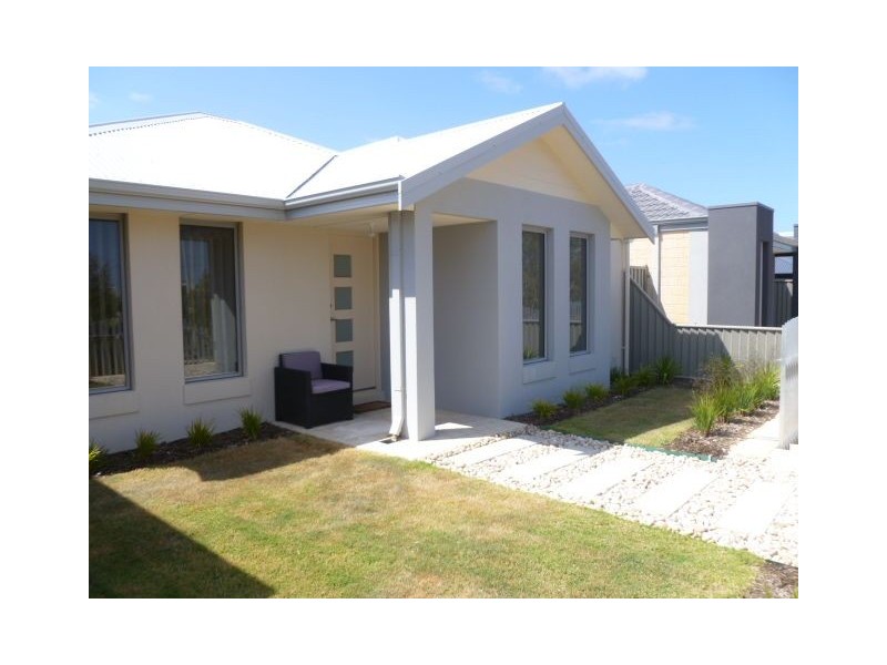 29 Cinnabar Drive, Eglinton WA 6034