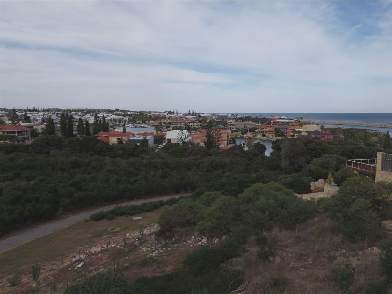 1 Ibiza Court, Mindarie WA 6030