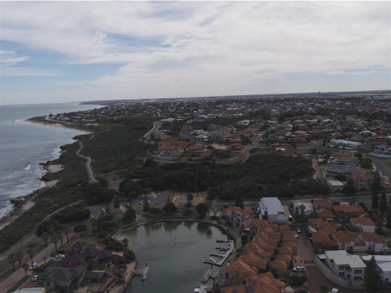 1 Ibiza Court, Mindarie WA 6030