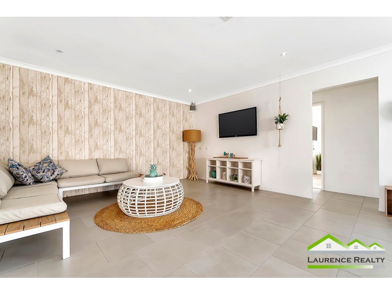 192 Lagoon Drive, Yanchep WA 6035