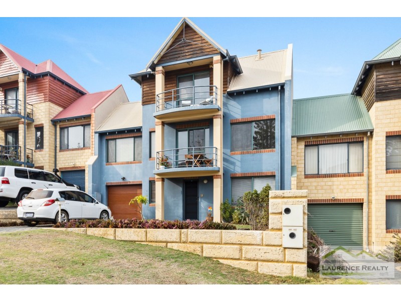 9 St Malo Court, Mindarie WA 6030