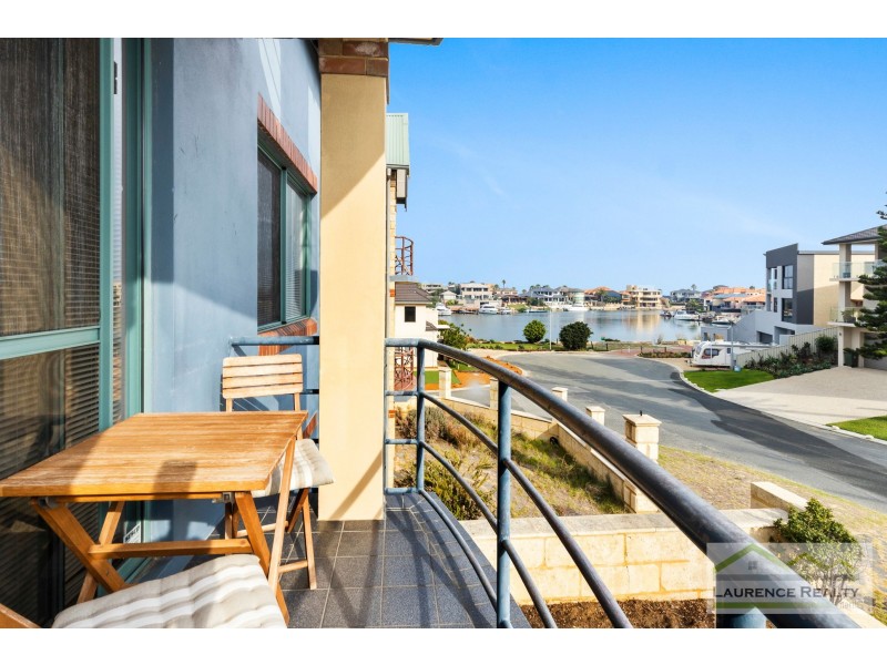 9 St Malo Court, Mindarie WA 6030