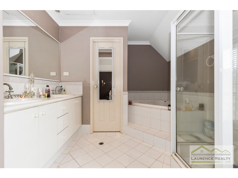 9 St Malo Court, Mindarie WA 6030