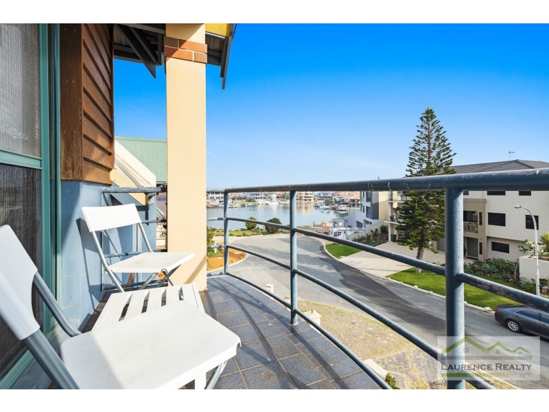 9 St Malo Court, Mindarie WA 6030